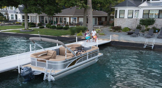 Bennington Pontoon Boats